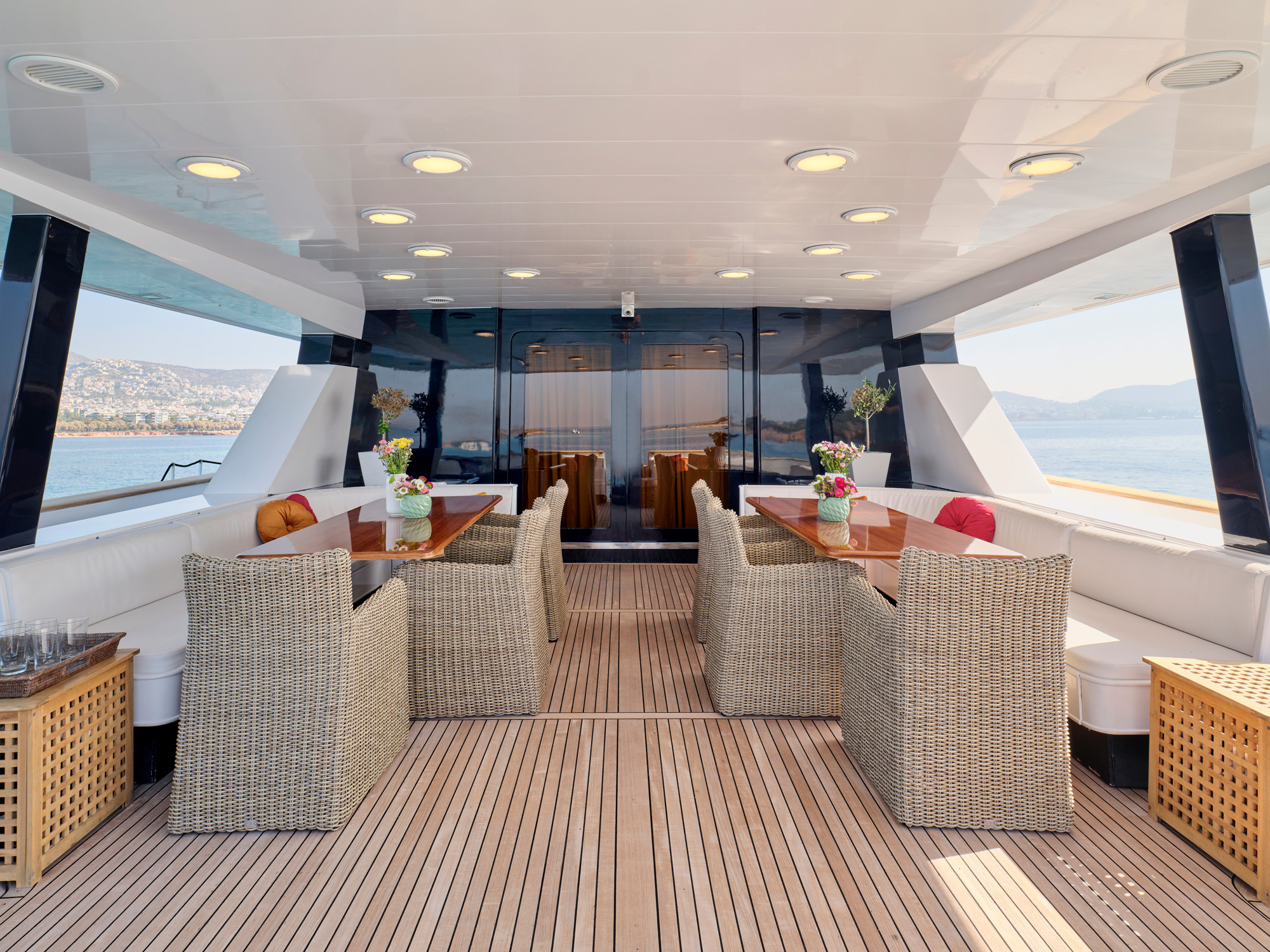 M/Y Lady Rina Yacht Charter