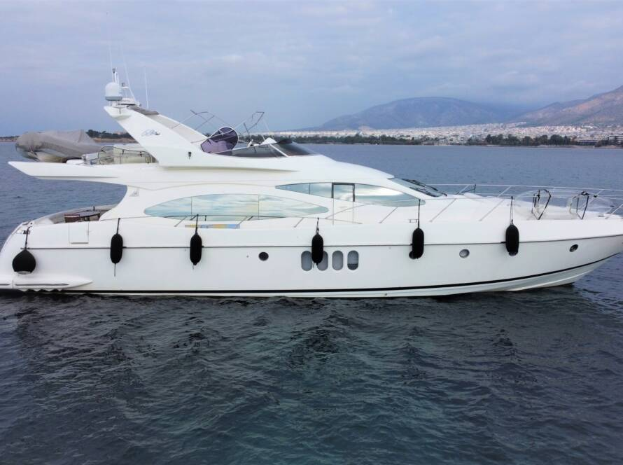 M/Y Dream Azimut 68