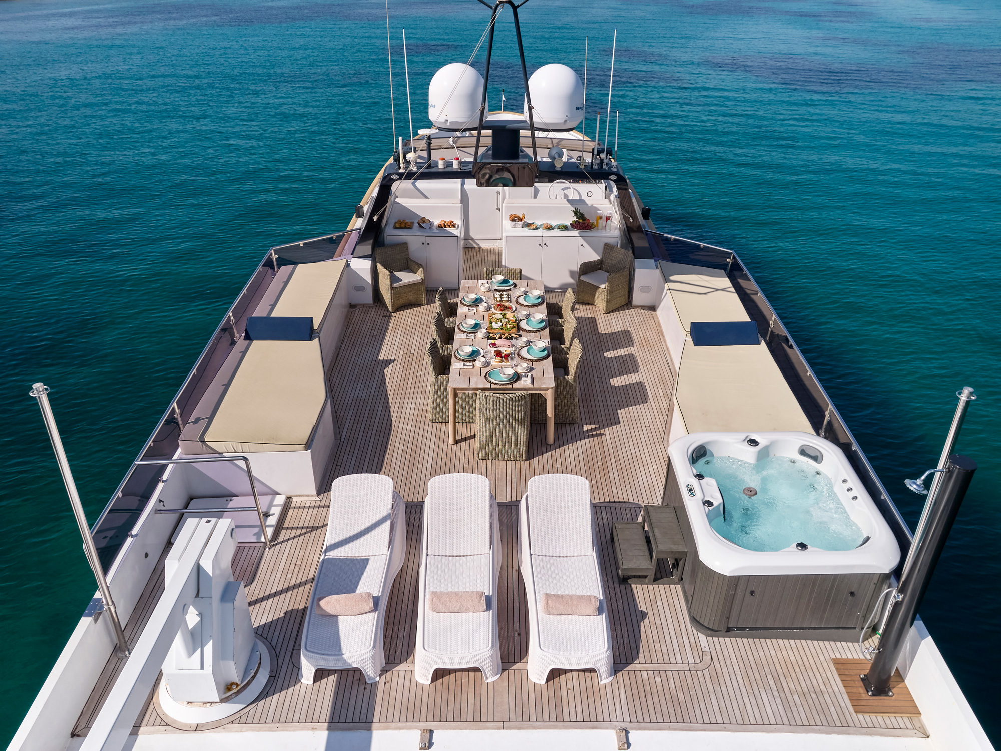M/Y Lady Rina Yacht Charter